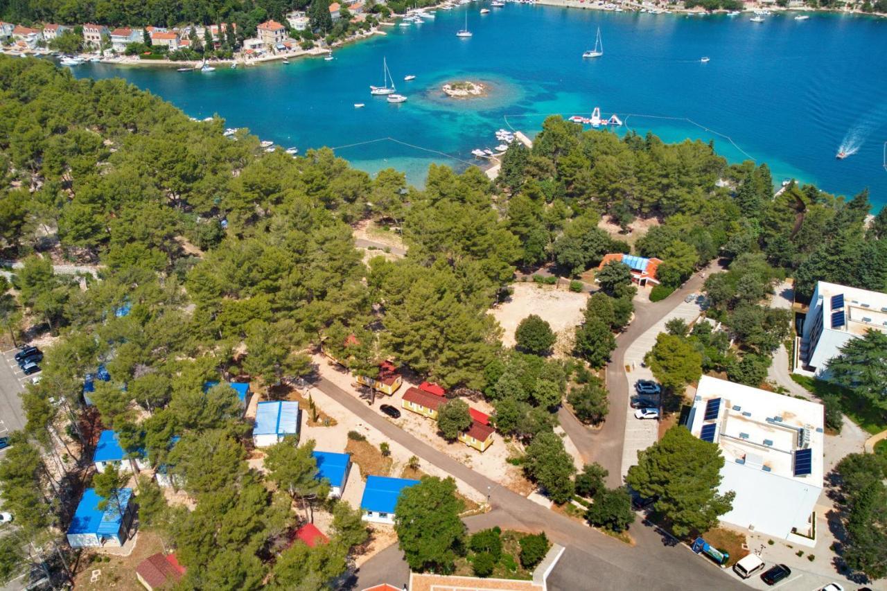 Aminess Planet Camping Holiday Homes Port9 Korčula Exterior foto